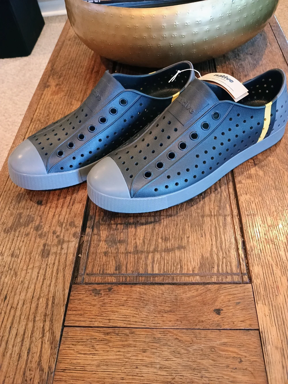 Native Men's Slip-On Jefferson Sneakers - Black with Yellow Stripe